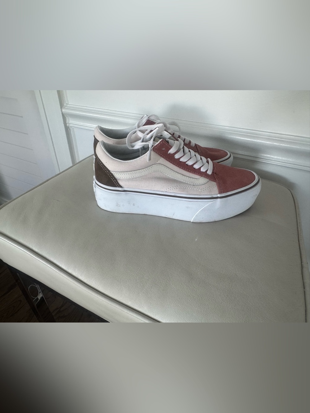 Vans Low-Top Sneakers in Dusty Pink, Rust and Brown